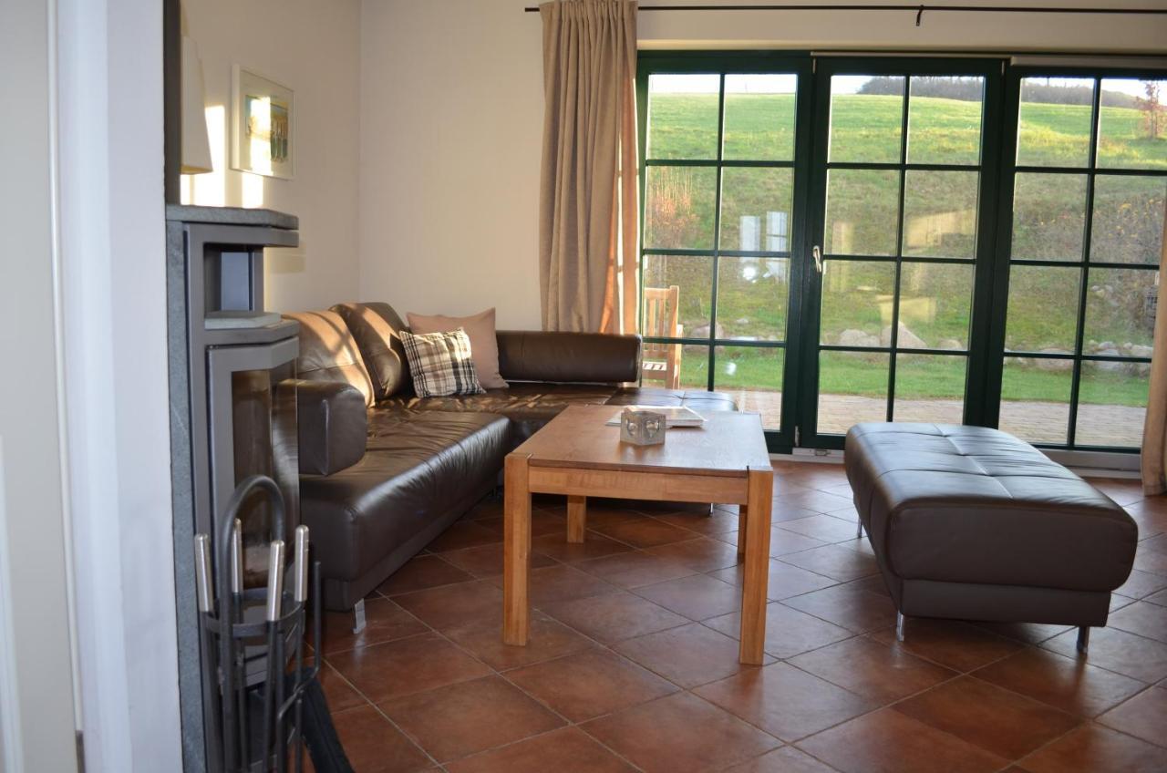 Villa Insel Landhaus Bernstein à Gager Extérieur photo